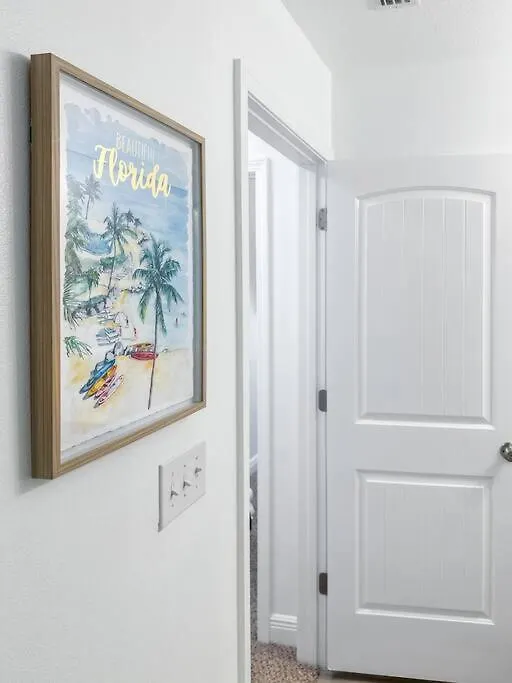 Explore Pcb Townhouse Near Publix Sports With Games Панама-Сити Дом отдыха
