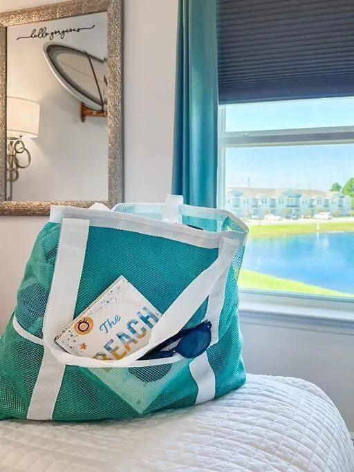 Explore Pcb Townhouse Near Publix Sports With Games 巴拿马城 0*,  美国